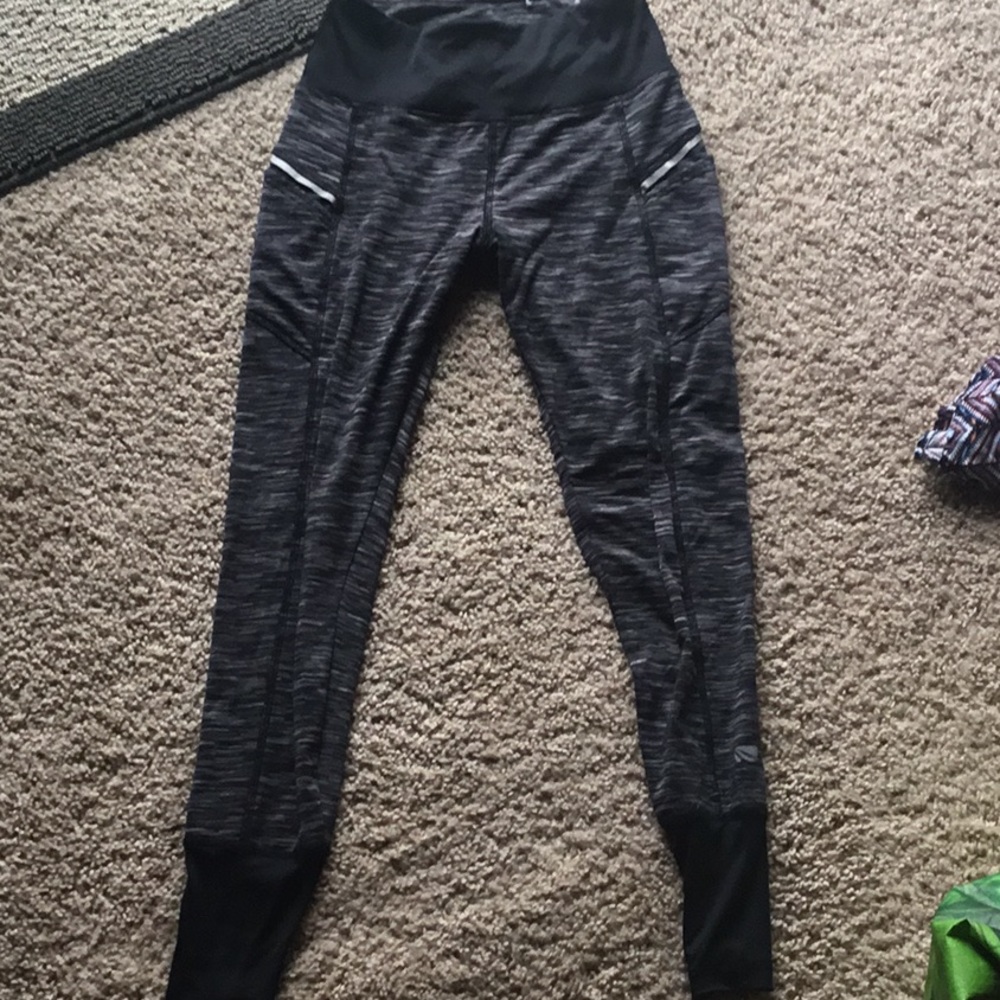 Leggings with pockets